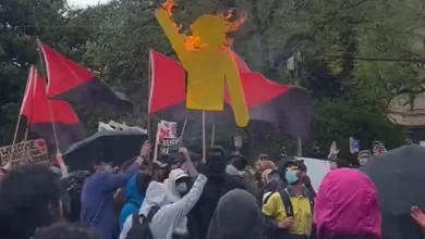 Two more arrests over violence at Melbourne CBD demonstration