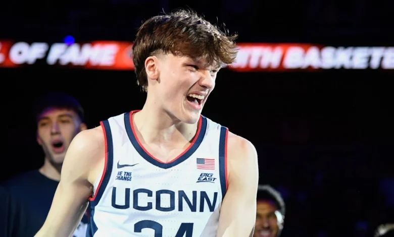 UConn frosh phenom Braylon Mullins to debut vs Illinois