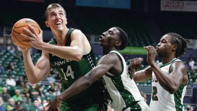 UH men’s basketball team opens the Rainbow Classic with a blowout win