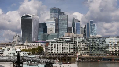 UK Financial Watchdog Asks for Bond Tape Suspension to Be Lifted