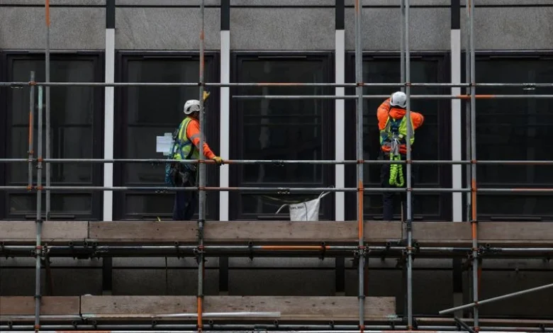 UK government approves 4.1% rise in minimum wage for 2026