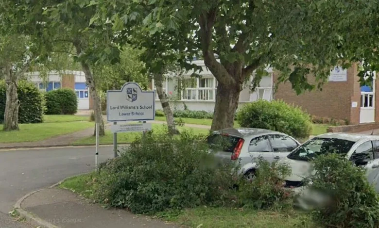 UK school poisoning as 3 children rushed to hospital after lab chemical horror
