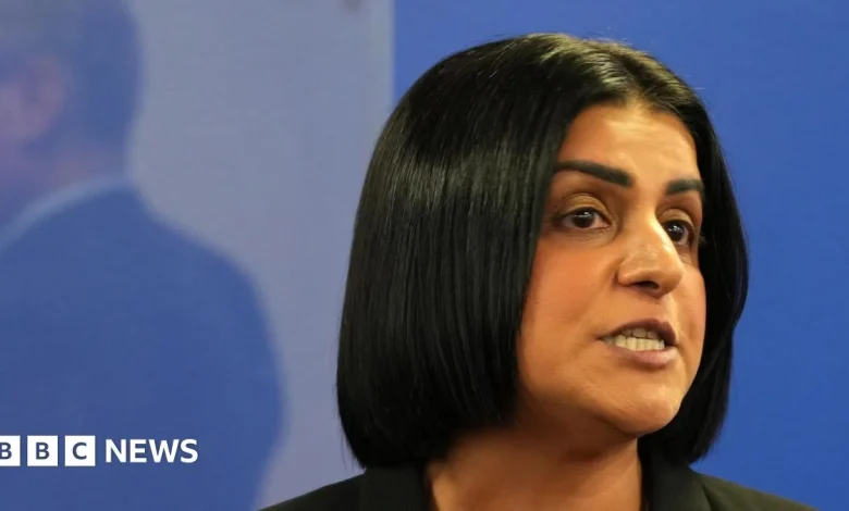 UK set to limit refugees to temporary stays