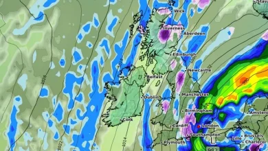 UK snow forecast as six days of blizzards set to bring '5cm per hour'