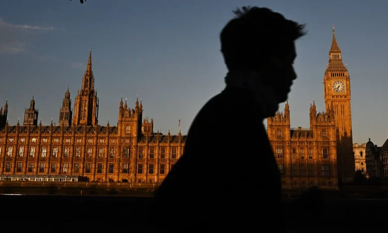 U.K.'s MI5 spy service warns lawmakers of Chinese spy risk