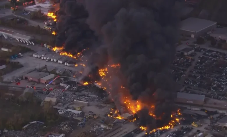 UPS plane crashes near airport in Louisville, Kentucky, officials say