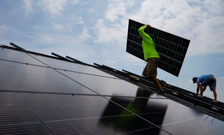 US families’ ‘mind blown’ with cuts to solar rooftop funds