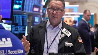 US stocks rise on last trading day of November