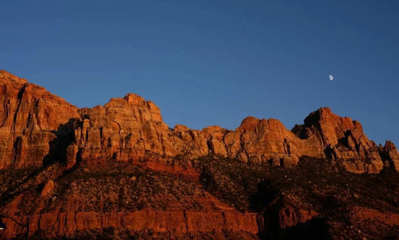 US will charge non-residents $100 to visit its most popular national parks