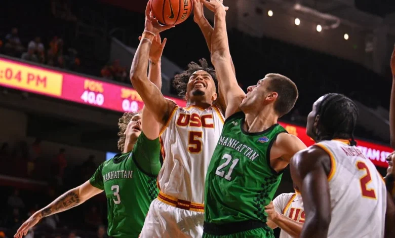 USC men score their most points since 1998 in rout of Manhattan
