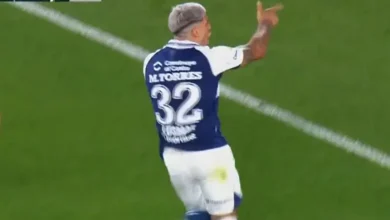 Un ex-Boca amargó a River con un gol de penal tras la intervención del VAR