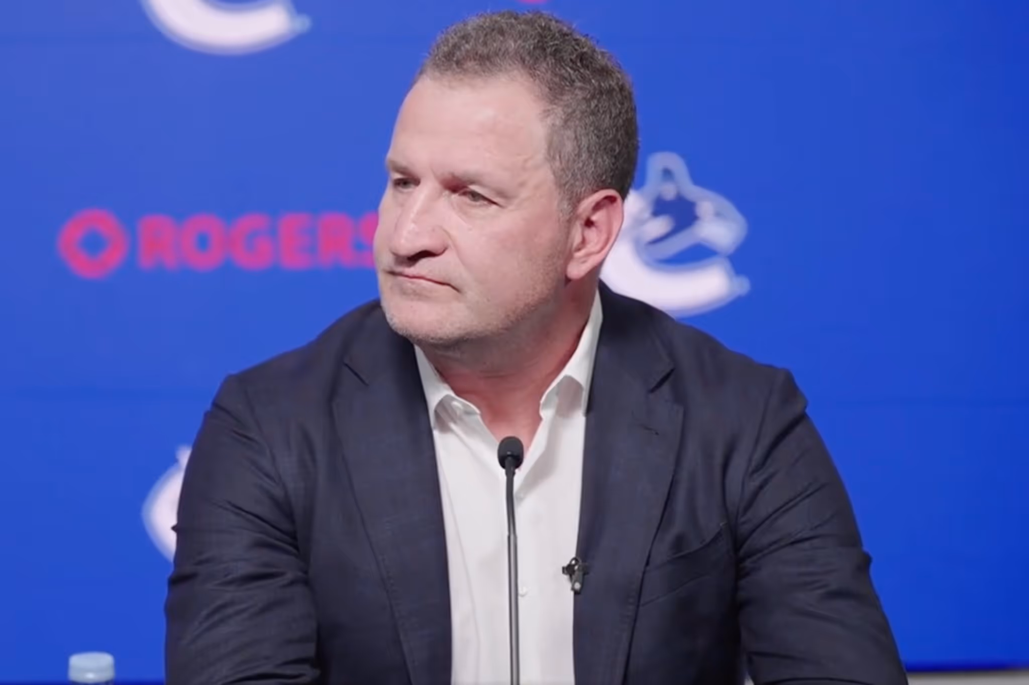 Vancouver Canucks coach Foote explains why he refuses to criticize his team