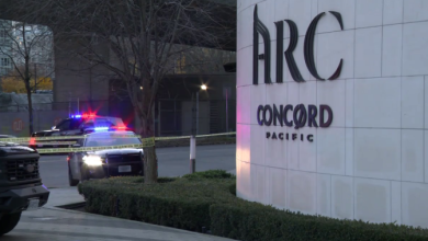 Vancouver police confirm 8-year-old girl died after fall from Yaletown balcony