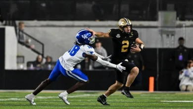 Vandy's Pavia makes Heisman case in career day