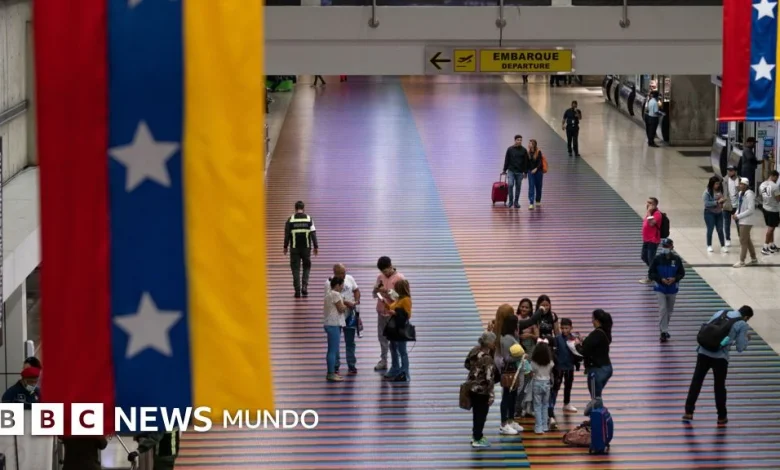 Varias aerolíneas internacionales cancelan sus vuelos a Venezuela tras alerta de la FAA sobre "incremento de la actividad militar" en ese país