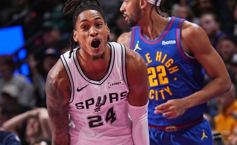 Vassell scores season-high 33 to put Spurs atop NBA Cup group