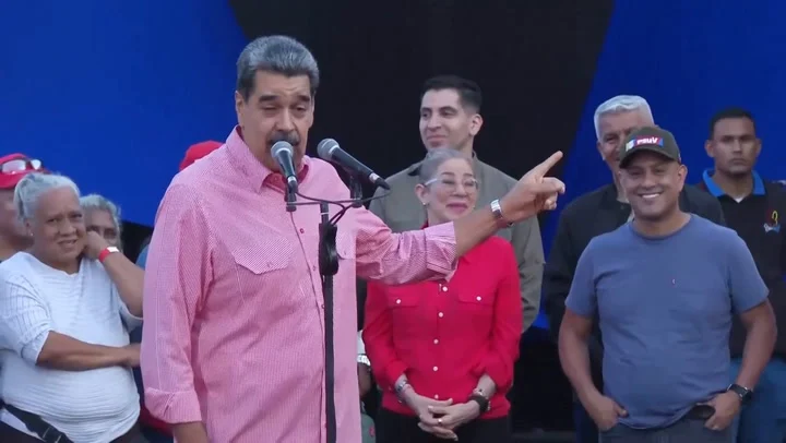 Venezuela president breaks into John Lennon song during speech on US tensions