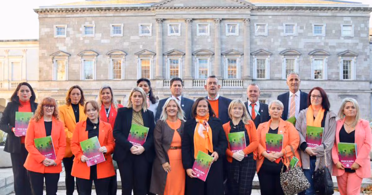 Verona Murphy says photo opportunity with Sinn Féin does not mean she supports party’s Bill