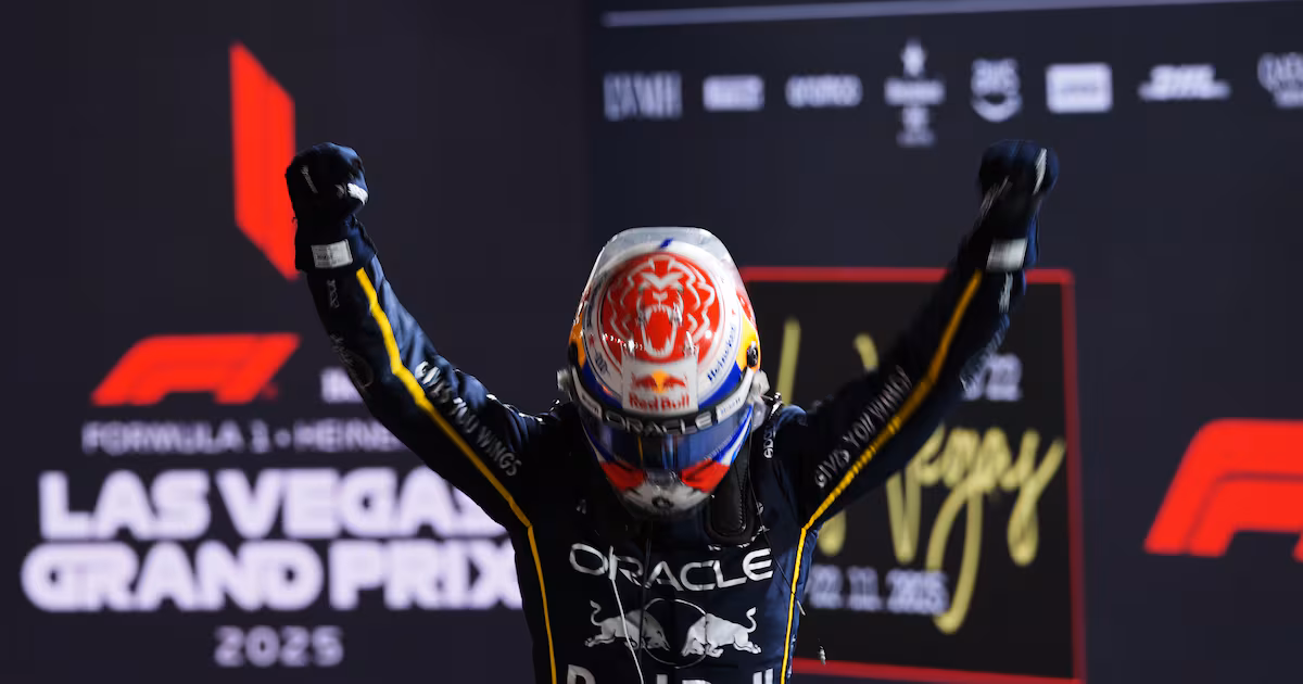 Verstappen s’impose, les McLaren disqualifiées