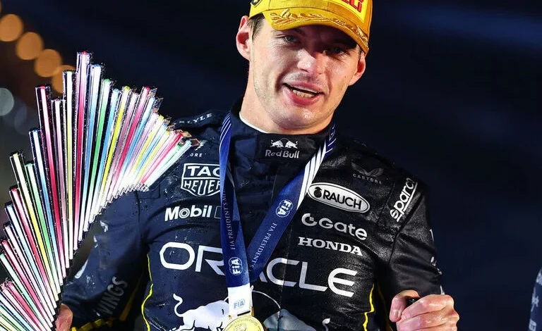 Verstappen wins Las Vegas GP to stay in championship fight