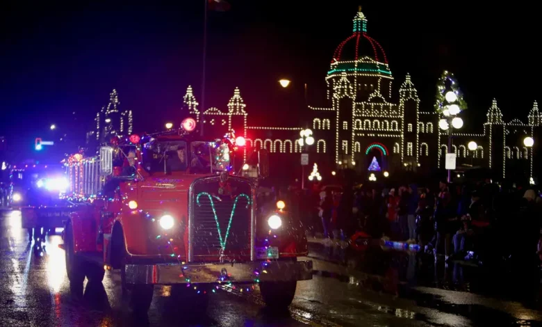 Victoria’s joyful Santa Claus Parade takes new route