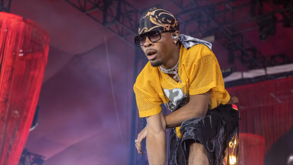 Video Singer D4vd considered suspect in investigation of teen found dead in his Tesla