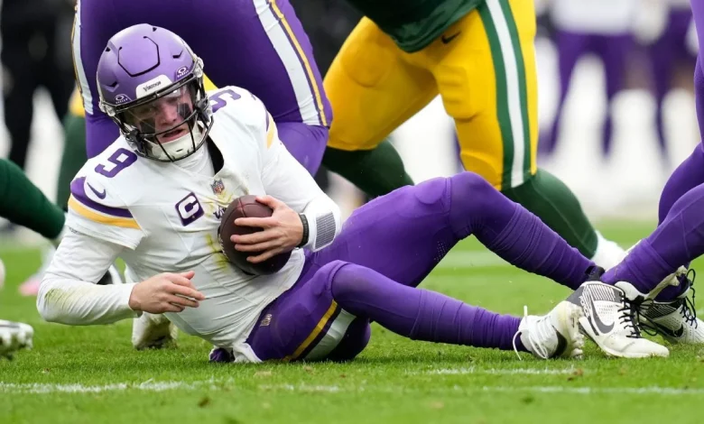 Vikings place struggling QB McCarthy in protocol