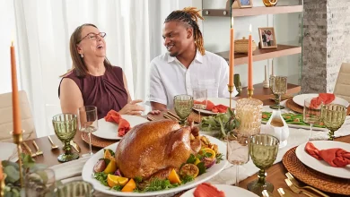 Viral grandma and stranger she mistakenly texted to celebrate 10th Thanksgiving together