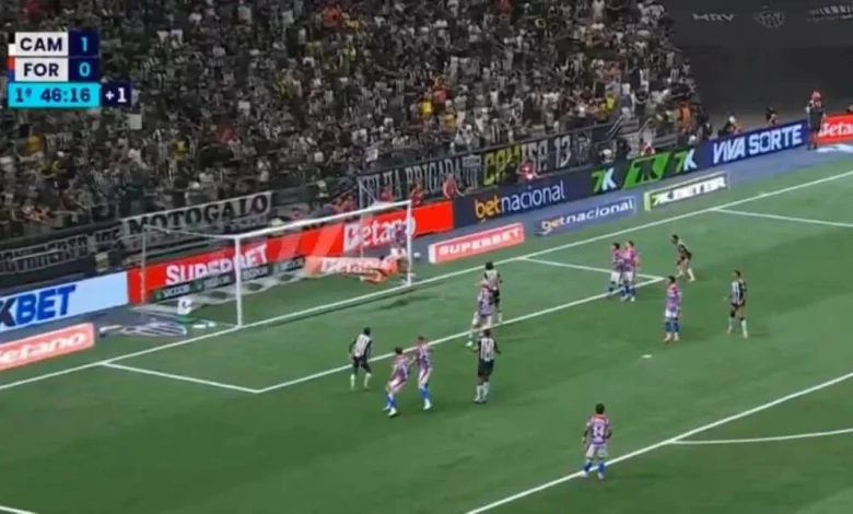 Vitor Hugo cabeceia bonito e faz 2 a 0 Atlético MG x Fortaleza aos 46′ na Arena MRV pelo Brasileirão