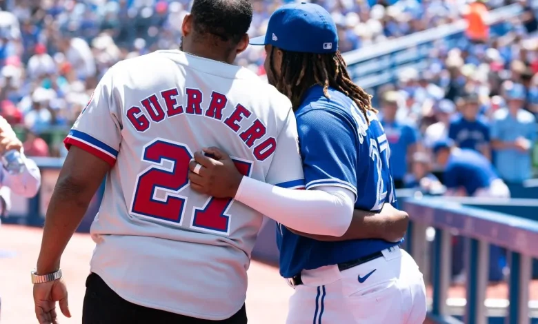 Vladimir Guerrero Jr's dad get upset with him after game 4 win