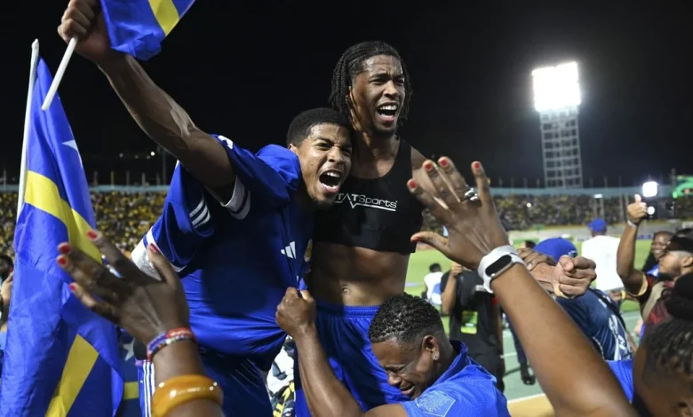 Voetbalsprookje Curaçao ontroert keeperstrainer Stomp: "Brok in de keel"