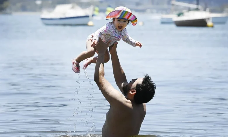 WA weather alert: Kimberley, Pilbara and Gascoyne scorch under severe heatwave as warning spreads throughout