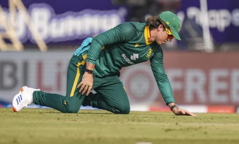 WATCH: Dewald Brevis takes a stunning catch to dismiss Ruturaj Gaikwad