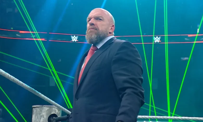 WWE Finally "Officially" Signs Beloved Star - REPORTS