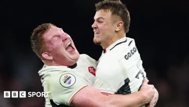 Wales 24-23 Japan: Jarrod Evans kicks late winning penalty against Eddie Jones' sidee