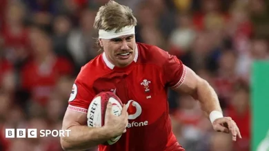 Wales v New Zealand: Hosts lose number eight Aaron Wainwright