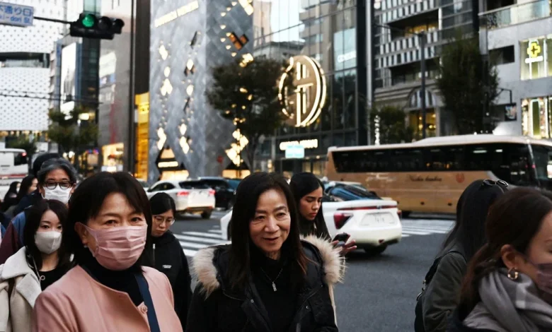 Warnings rise for U.S. as severe flu strain H3N2 causes outbreaks in Canada, U.K.