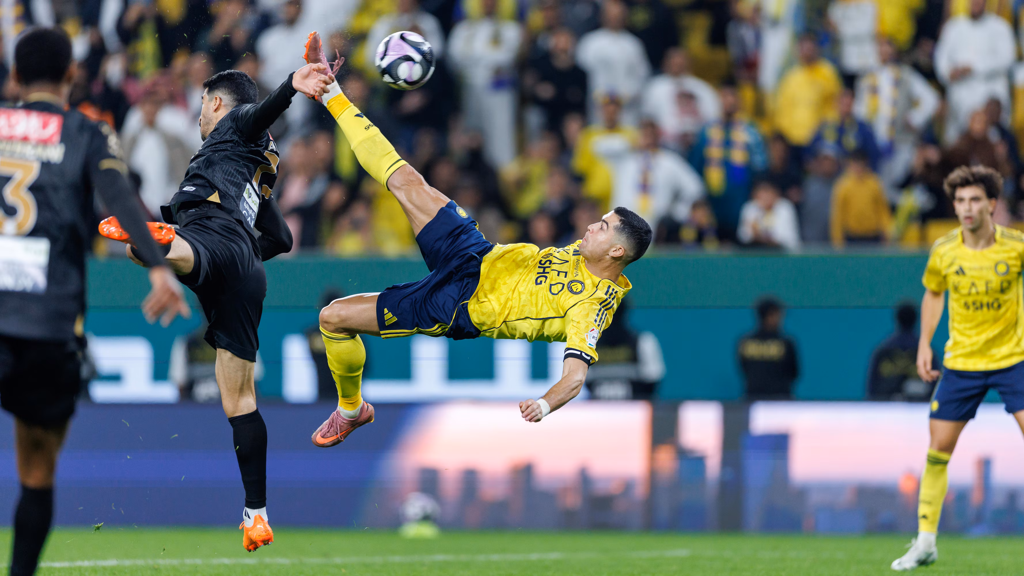 Watch Cristiano Ronaldo Bicycle Kick to Score Goal for Al-Nassr vs. Al-Khaleej
