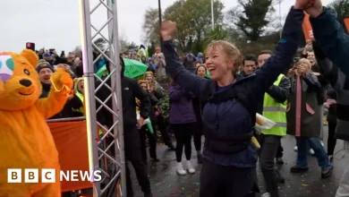 Watch: Moment Sara Cox crosses finish line after 135-mile charity run