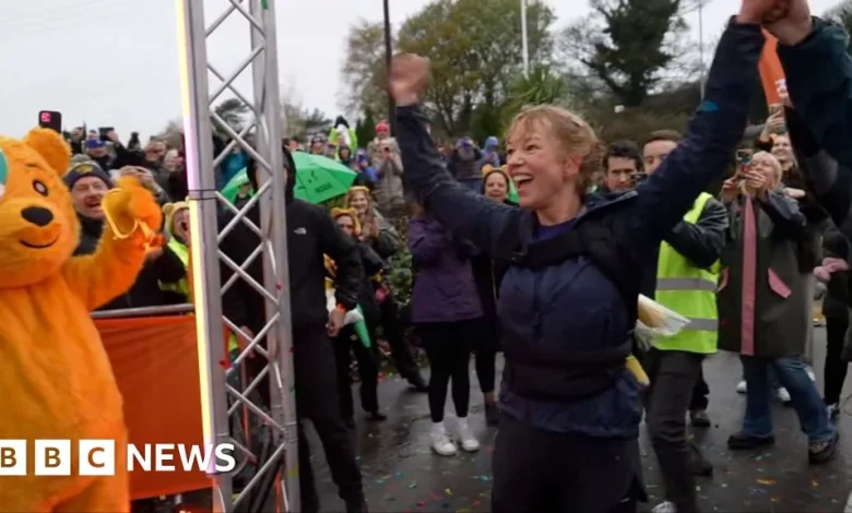 Watch: Moment Sara Cox crosses finish line after 135-mile charity run