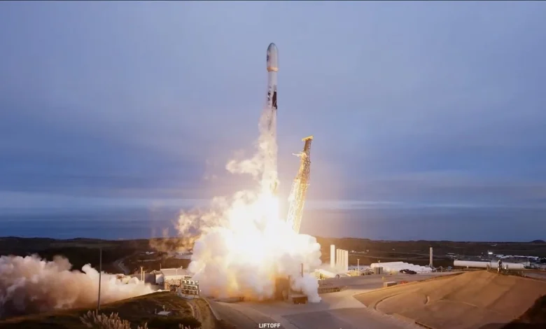 Watch SpaceX launch more than 100 satellites to orbit today on Transporter 15 rideshare mission