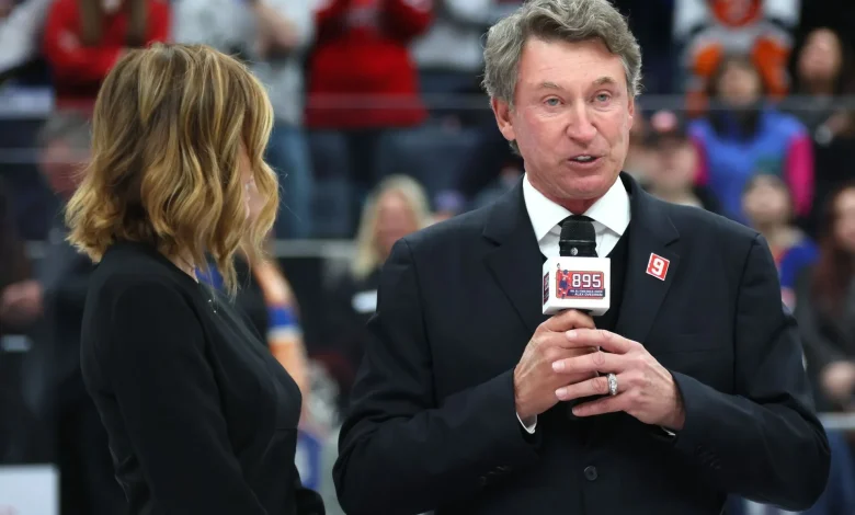 Wayne Gretzky sets the record straight on his loyalty to Canada amid close ties with Donald Trump