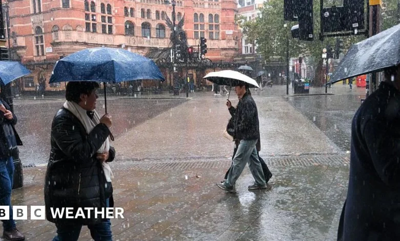 Weather warnings issued by Met Office for heavy rain over the weekend