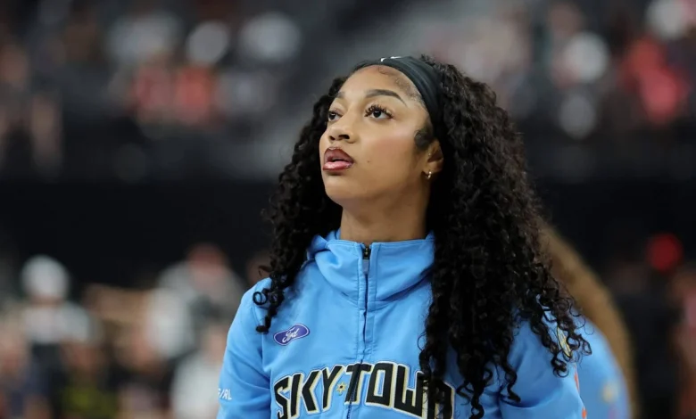 Wendell Carter Jr. addresses relationship with Angel Reese: ‘That’s my girl’