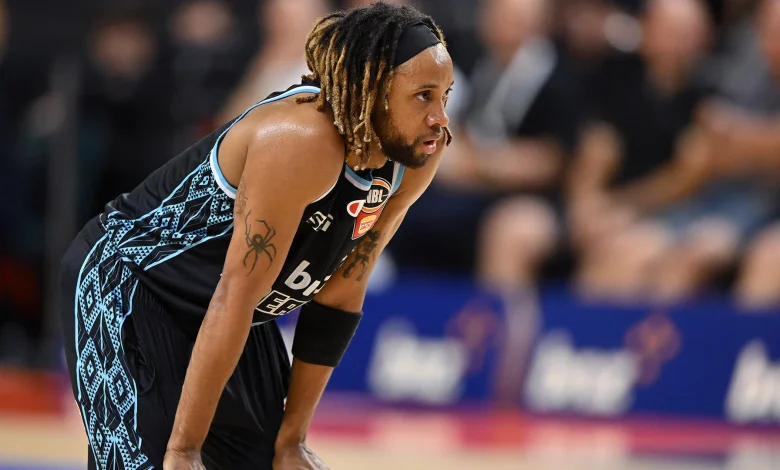 "We're right there": Breakers out to end late-game fades