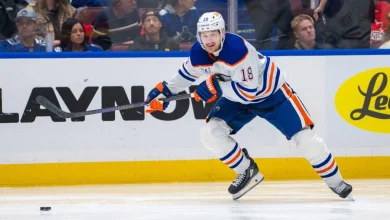 West Notes: Hyman, Nyquist, Reaves, Blackhawks