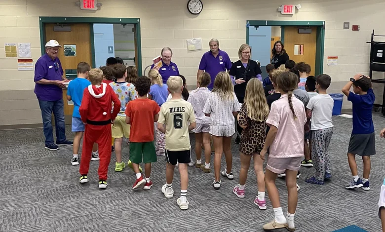 Westfield Lions Club Distributes 130 Dictionaries to Local Third Graders