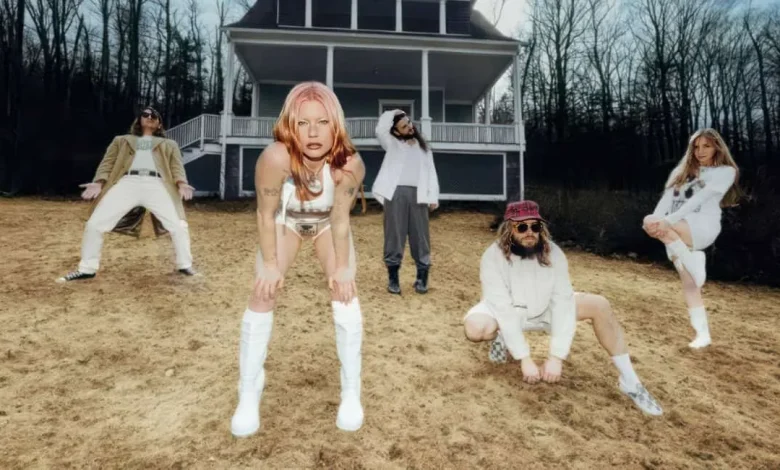 Wet Leg celebrates three Grammy nominations including Best Alternative Album