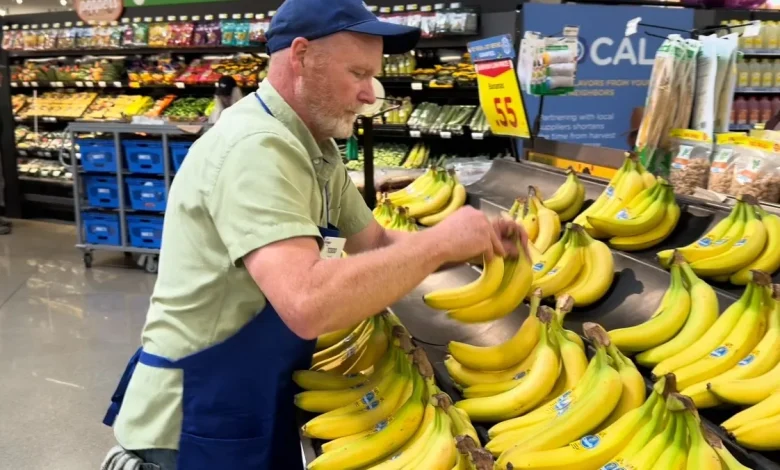 What Fairfield County stores are open and closed on Thanksgiving Day?