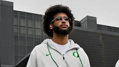 What Urban Meyer Said About Oregon Quarterback Dante Moore's Viral Pass